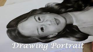 Graphite Portrait | Timelapse of a Realistic Drawing