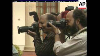 INDIA: NEW DELHI: INDIAN AND PAKISTANI FOREIGN MINISTERS MEET