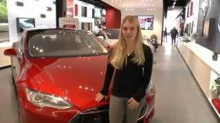 The Tesla Store Experience