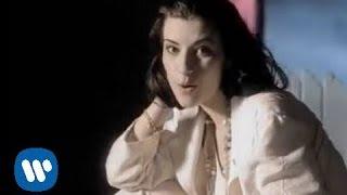 Laura Pausini - Gente (Official Video)