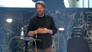 Developing Virtual Reality by Chet Faliszek (Valve)