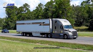 Truckspotting May Trucking Company Freightliner Cascadia 92624