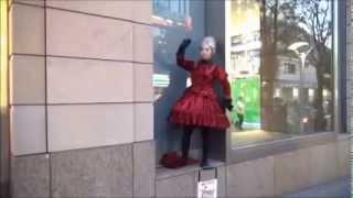 Mime artists of Japanese women's performance (automatic doll)