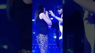 Enrique Iglesias || Hero || Fan Kissing with Enrique