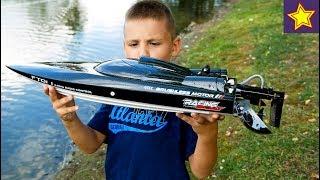 Игрушки на воде Быстрая лодка на радиоуправлении из Китая RC Fast Boat