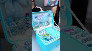️ No little princess can resist the Frozen jewelry box. #funny