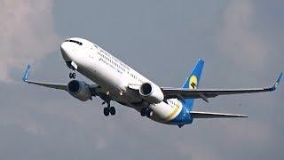 Ukraine Int. Airlines - Boeing 737-900 - Takeoff at AMS (UR-PSJ)