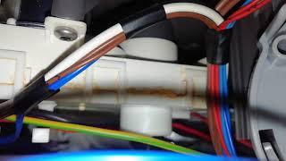 Whirlpool Dishwasher Error F6 E4 due to leakage on the Motor Diverter Valve