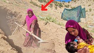 Medina and Elena's challenging life in the heart of the mountains in the absence of Shahab