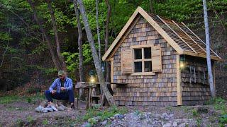 Building a house from pallets by the river. Start to finish