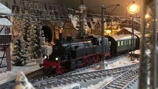 Kurzes Fahrvideo Winter Modellbahn Märklin H0 zu Weihnachten