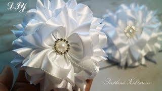 Пушистые БАНТЫ В ШКОЛУ из атласной ленты Канзаши DIY Fluffy BOWS TO SCHOOL from satin ribbons