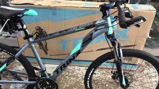 2018 Trinx M136 Mountain Bike