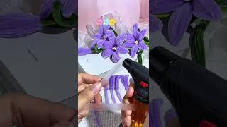 Purple lily flower tutorial with pipe cleaner#diy #gift #diyflower #diycrafts #flowercraft #flowers