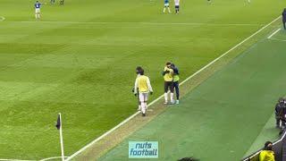 (CAM)Lucas Moura hugging Dele Alli while warming up/Tottenham vs Everton