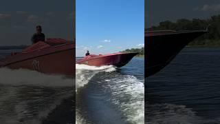 ТА САМАЯ Лодка с ЛЫСЫМ, который жутко падает #лодочник #machogan #speedboat