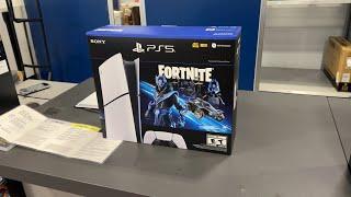 Getting The Exclusive PS5 Fortnite Cobalt Snowfoot Skin From Store!