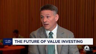 Greenlight's David Einhorn breaks down why he believes the market is 'fundamentally broken'