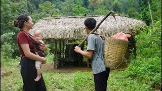 Starting from scratch - Khoa takes his wife and children to find a new place to live.