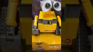 Wall-E remote control figure at 5 below