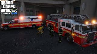 FDNY Ambulance Responds To A Flipped Car!! - GTA 5 EMS Mod #20