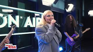 Alexandra Stan - Baietii I live @kissfmromaniaofficial