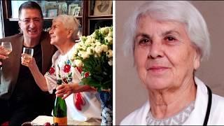 90-летняя мама знаменитого доктора Мясникова: «Мою полы руками и радуюсь каждому дню!»