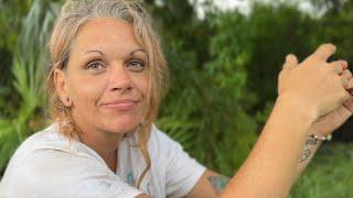 She’s Homeless In Florida - Living In Constant Fear From Creepy Guys And Police