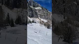 Little avalanche on mountain by Walenstadt, Switzerland (beautiful weather) #switzerland #avalanche