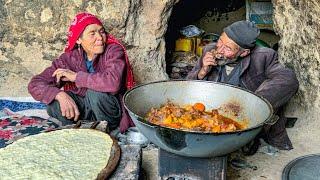 Old Style Cooking in the Cave | Old Lovers Living in a Cave Like 2000 Years Ago| Afghanistan Village