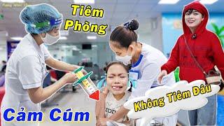 Gia Đình Hằng Nheo Đưa Em Quỳnh Nhi Đi Tiêm Phòng