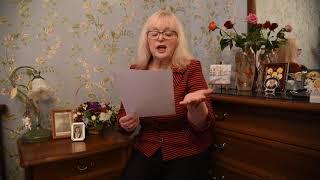 Вера Крылова читает свои стихи: Люблю, люблю, – шепчу и плачу