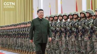 Xi Jinping inspecciona la guarnición del Ejército Popular de Liberación en Macao