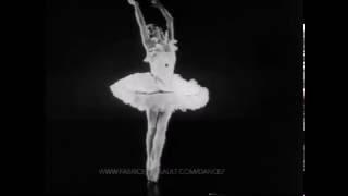 Anna Pavlova as The Swan