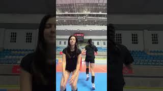 Hangilerinde İyisin  #volleyball #libero #voleybol