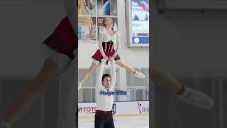 Did you know there are two couple disciplines in #FigureSkating? Pair Skating VS. Ice Dance