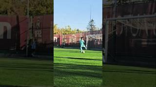 Placerea jocului! I ️ to play #football #goalie #youthfootball #portar #dinamo #portero #portiere