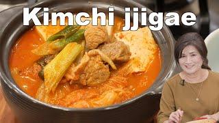 How to make your best kimchi jjigae (kimchi stew)! It's so flavorful, warming, and comforting!