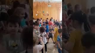 Парные танцы по балалаечку в детском саду!