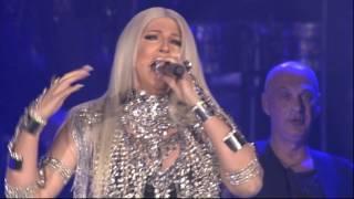 Sasa Matic i Jelena Karleusa - Ne smem da se zaljubim u tebe - (Live) - (Arena 08.03.2016.)