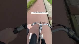 How to recognize a Dutch person abroad