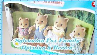 Sylvanian Families Unboxing & Review | Slydale Fox Family Calico Critters