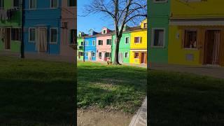 Le case colorate di Burano   #burano #venezia #italia #travel #viaggio #turismo #italiadascoprire