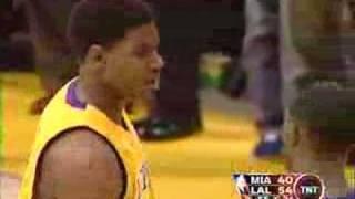 Andrew Bynum!