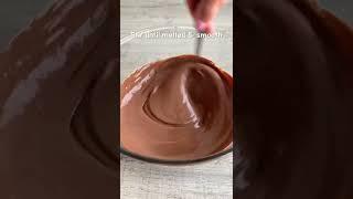 Amazing 2-ingredient Nutella fudge recipe! So Easy