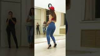 Kizomba Lady style Vika Ritmodance "Calaborar"