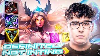 I'M NOT INTING | Broken Blade
