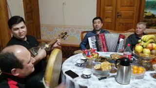 Tabassum qil. Otajon Xudayshukurov musiqasi || Ustoz Bobomurod Hamdamov xonadonida