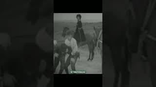 Retro Azerbaycan 18+ Söyüşlü Film Səhləsi  Peyserinə Vur Çıxıb Getsin 