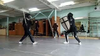 Fencing with SWORD AND SHIELD in HEMA (Historical European Martial Arts)
